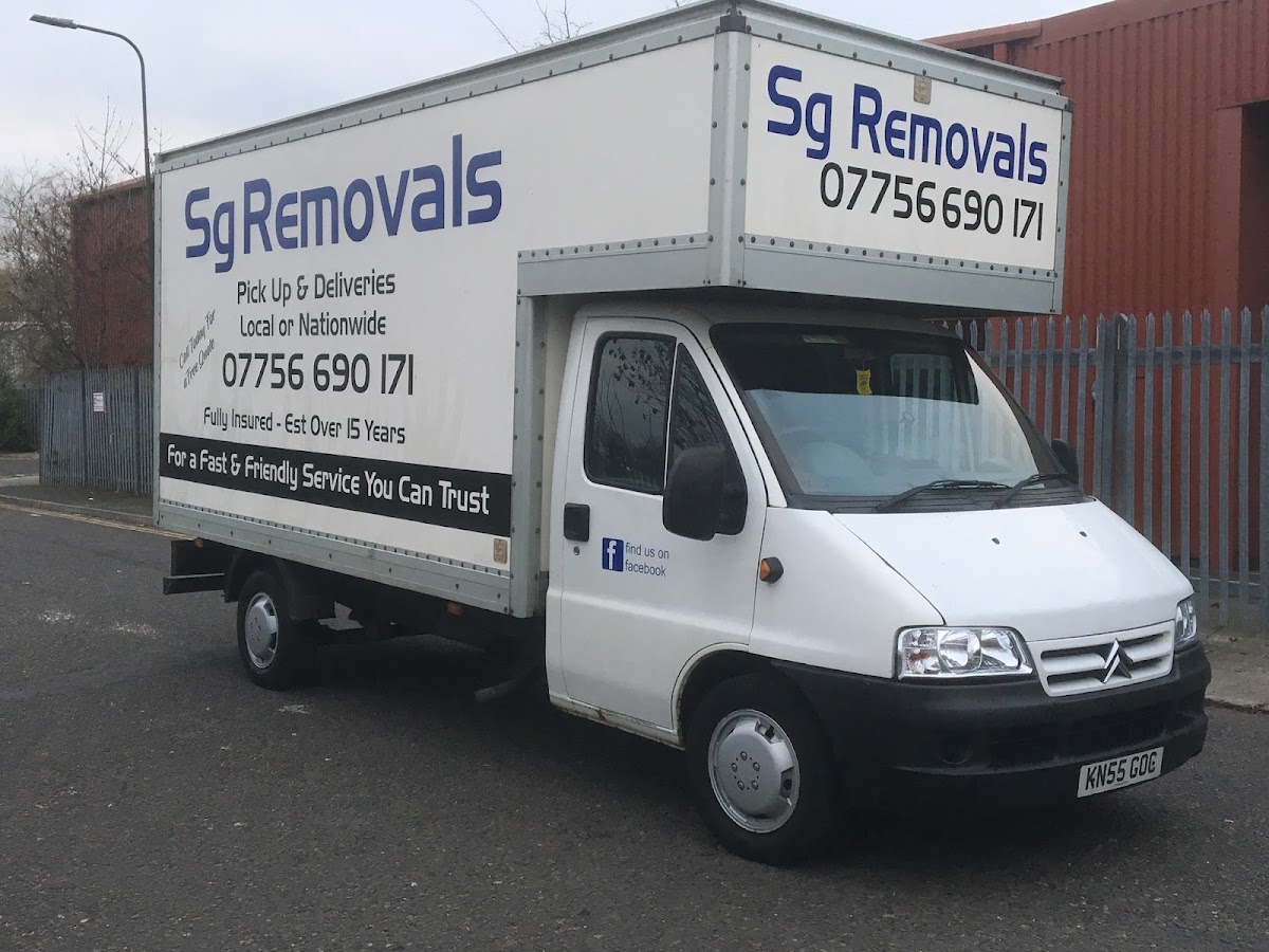 SG Removals Luton van in full livery, Wigan